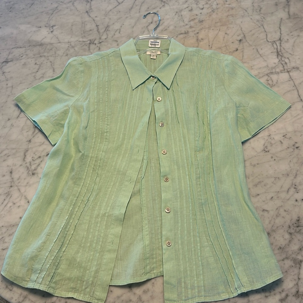 Light green Top